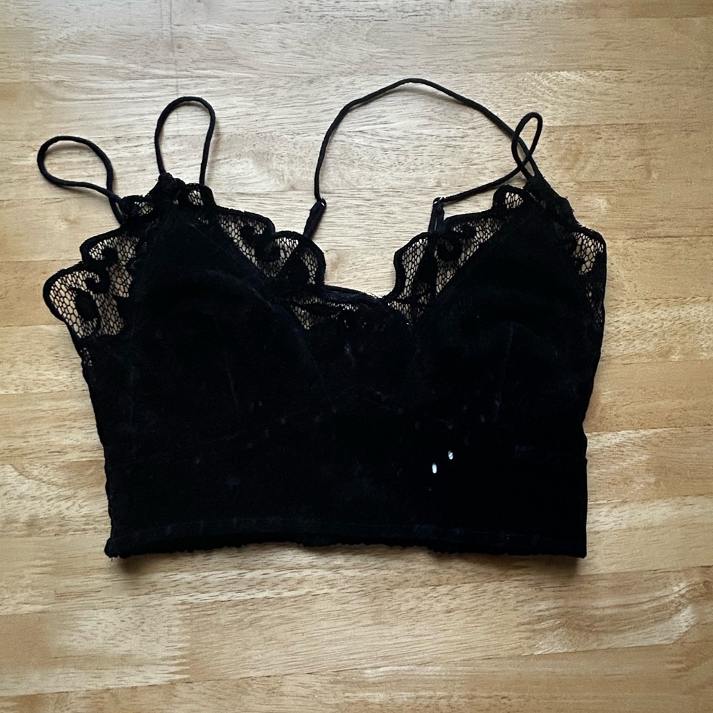 XS black Free People crop